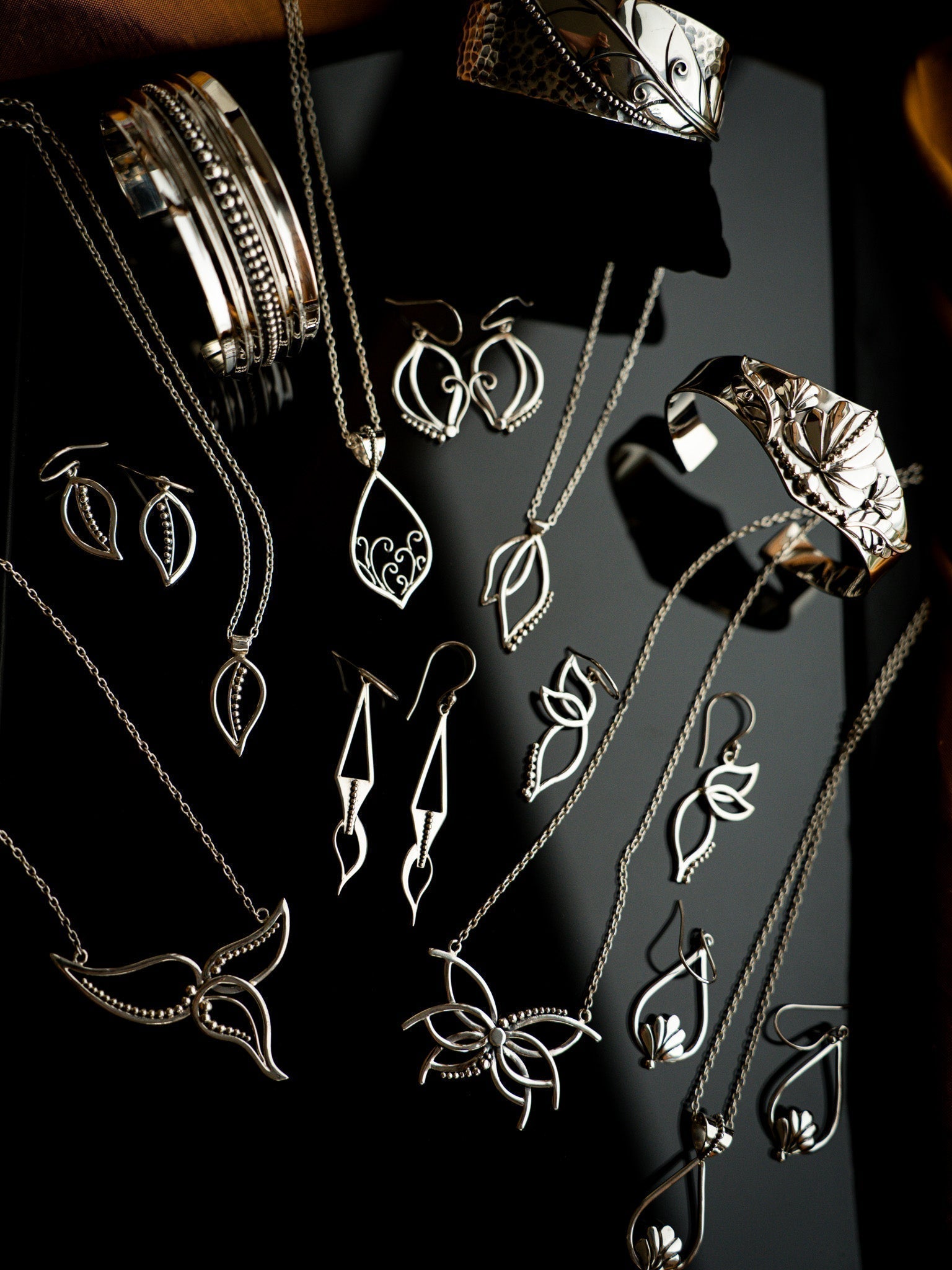 Jewelry That Gives Back to the Women of Bali