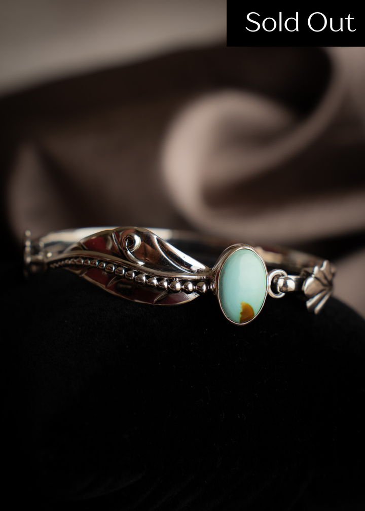 Fairy Leaf Latch Cuff - Medium