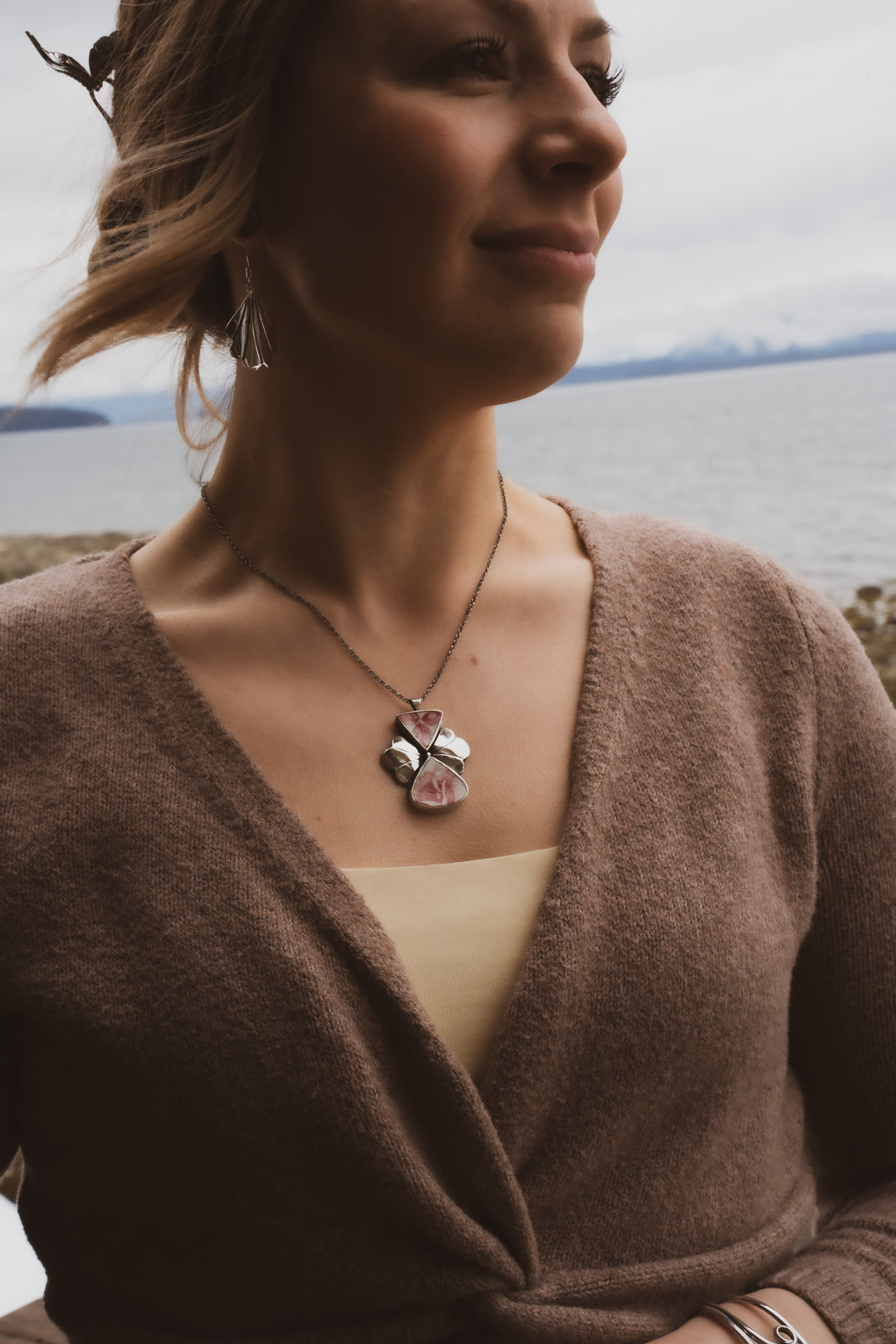 Vintage Ceramic Pendant - Ivy