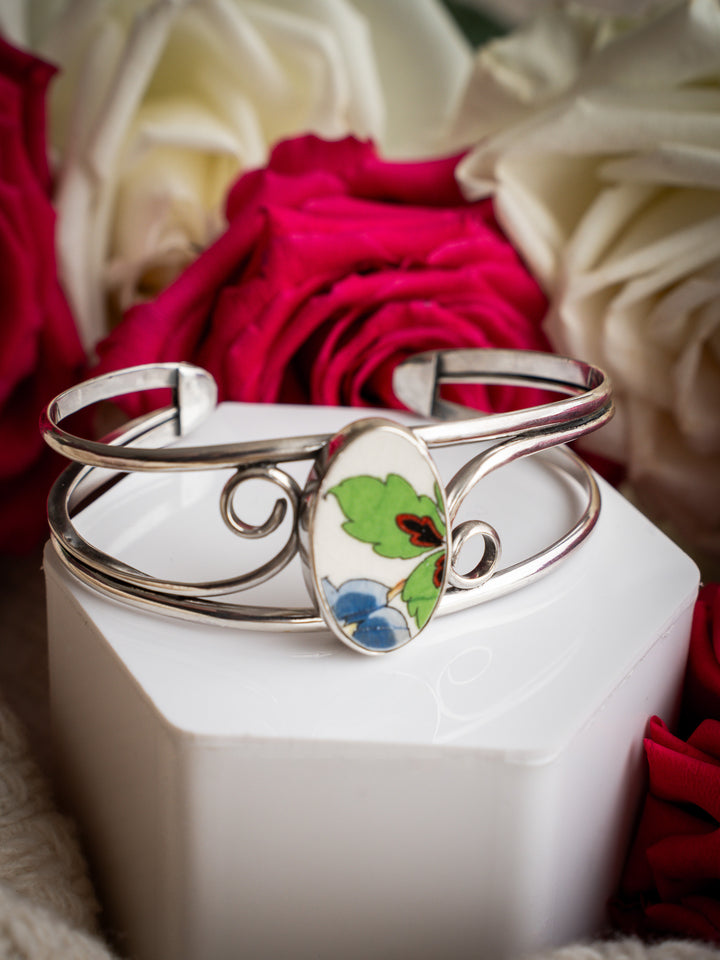 Vintage Ceramic Cuff - Violet