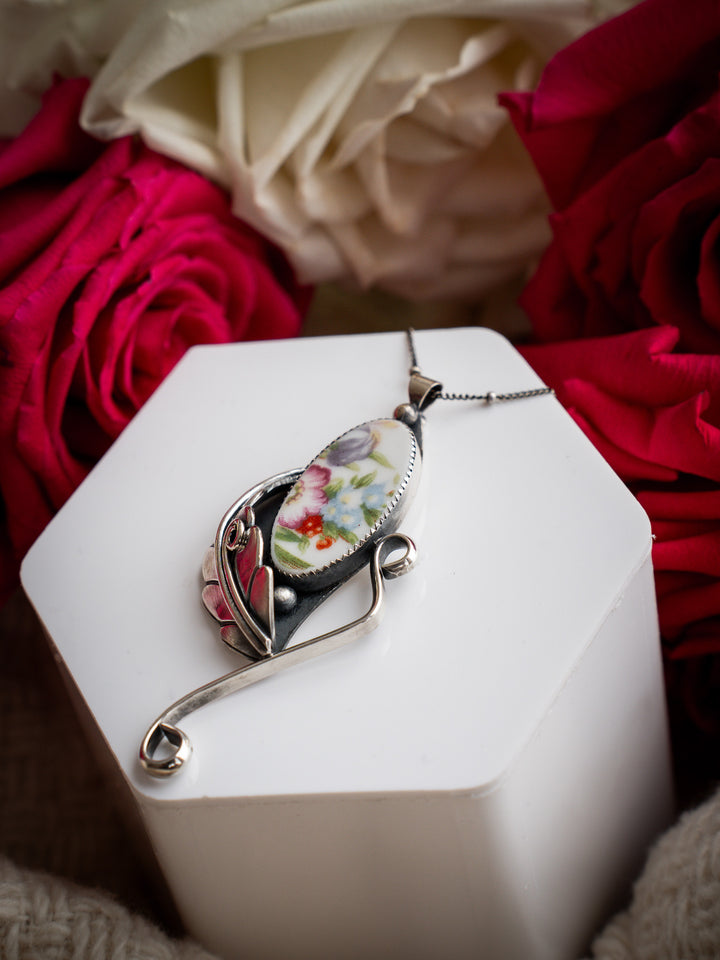 Vintage Ceramic Pendant - Eleanor