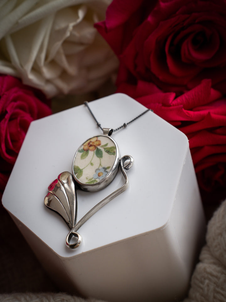 Vintage Ceramic Pendant - Dorothea