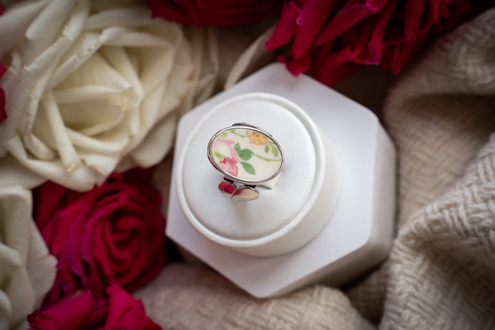 Vintage Ceramic Ring - Katharine