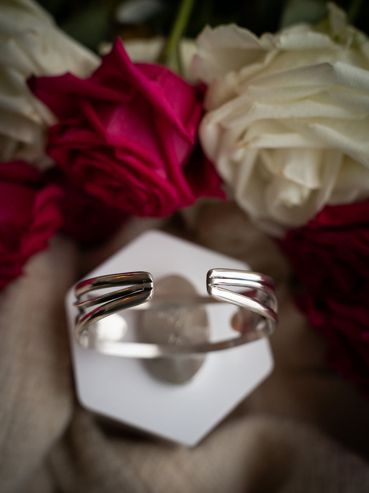 Vintage Ceramic Cuff-Rosalind