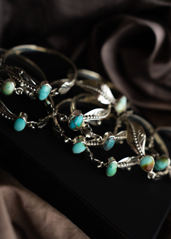 Fairy Leaf Latch Cuff - Small