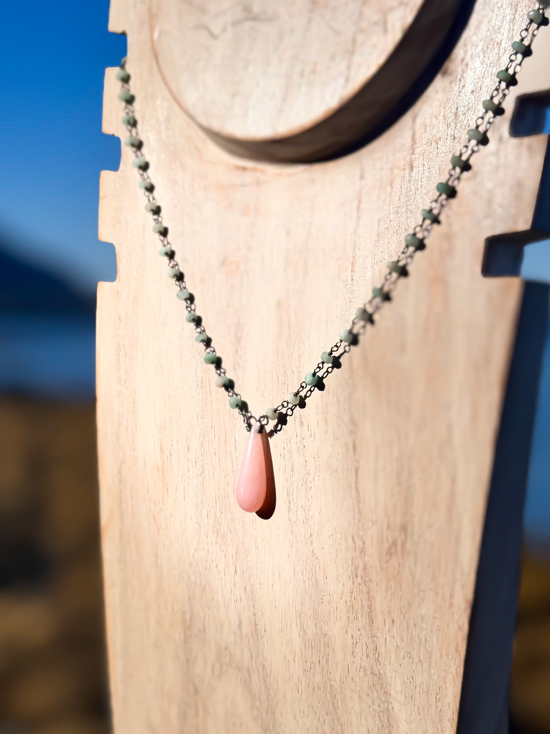 Luminary & Leaf Necklace Set