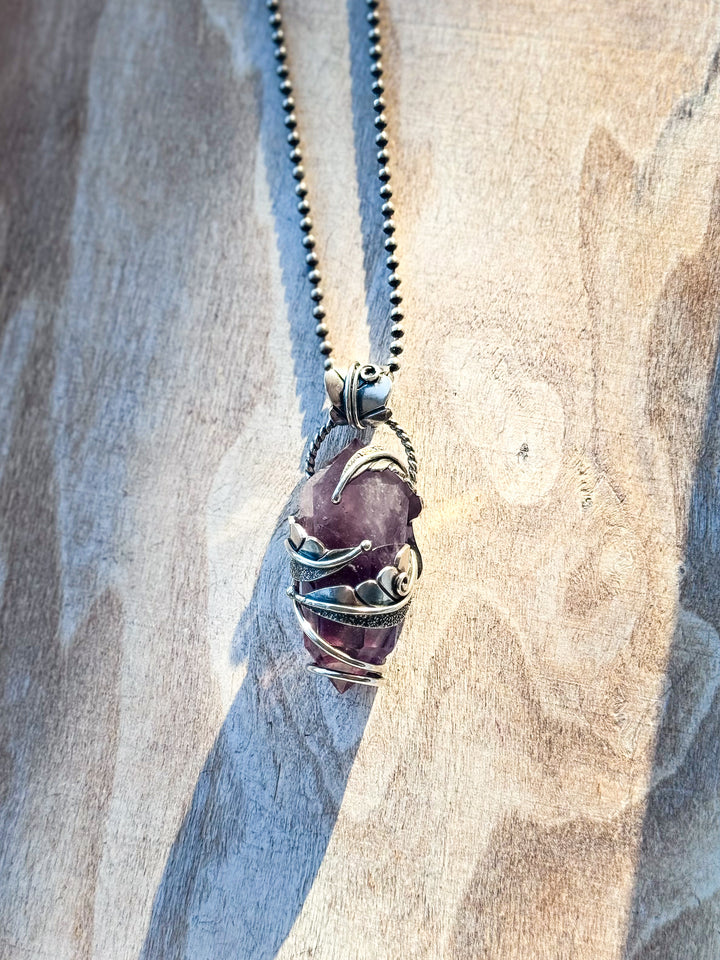 The Fairy Queen's Pavilion-Amethyst Necklace