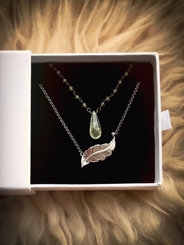 Luminary & Leaf Necklace Set