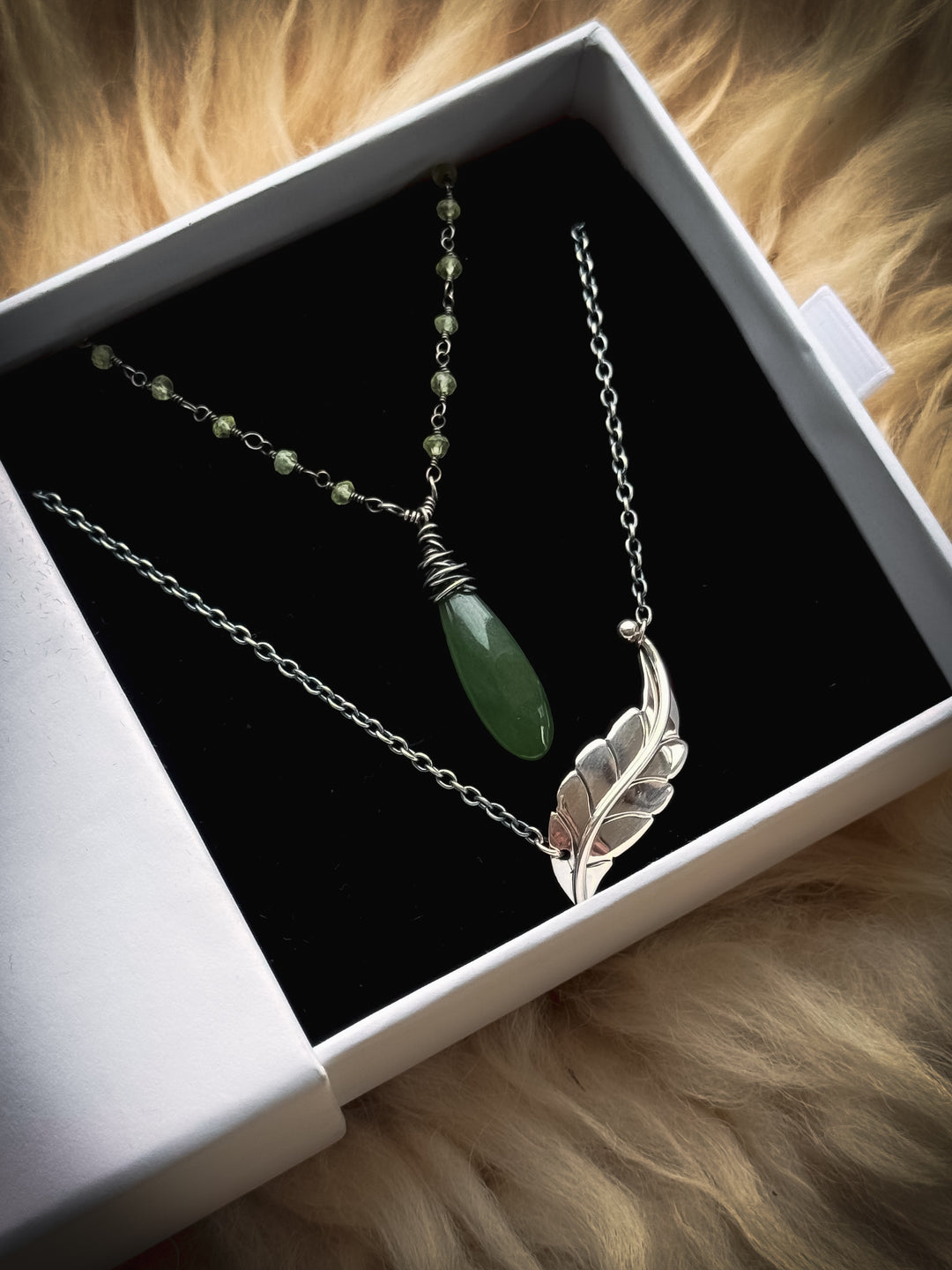 Luminary & Leaf Necklace Set