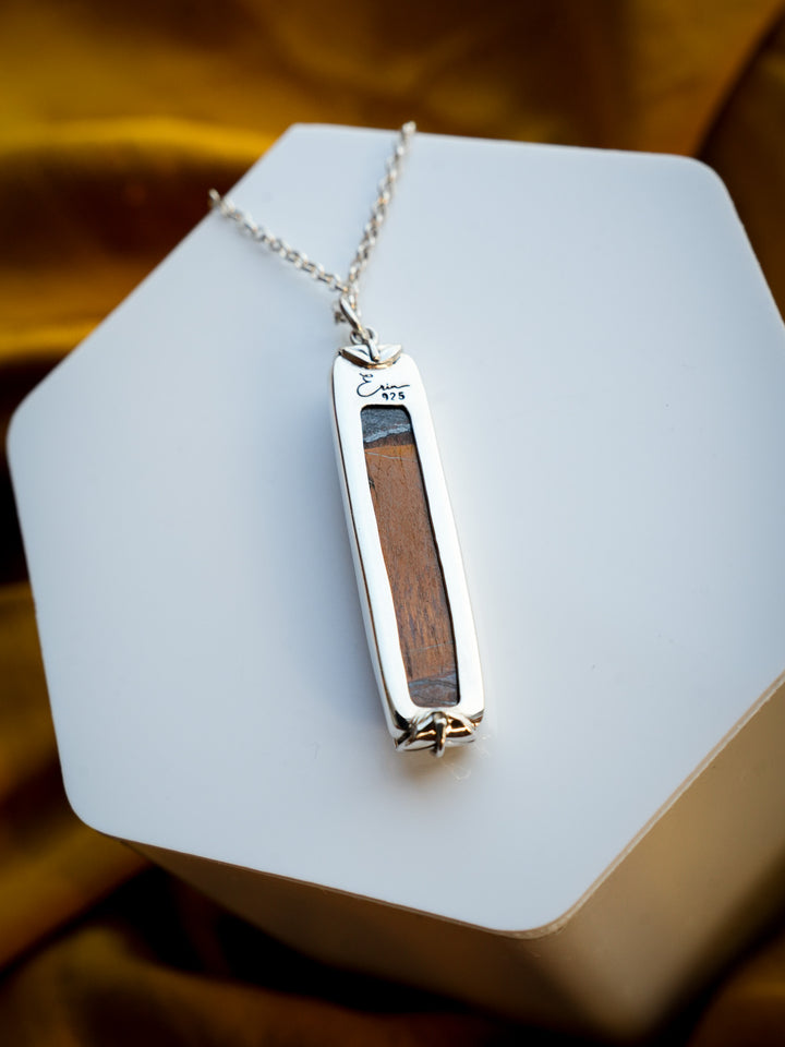 Mara Mamba Tiger’s Eye Pendant Necklace