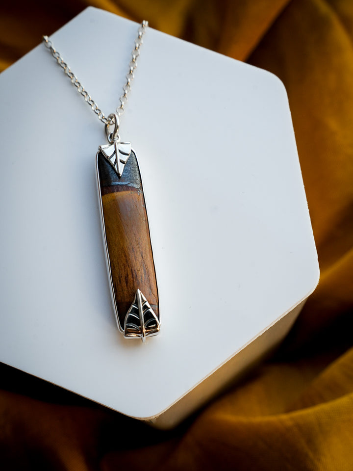 Mara Mamba Tiger’s Eye Pendant Necklace