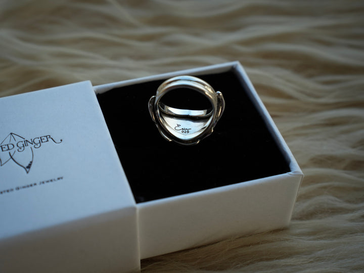 Fae Leaf Ring