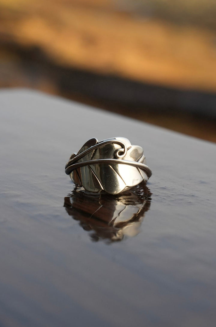 Fae Leaf Ring