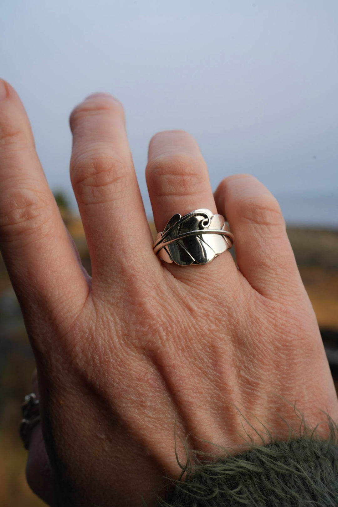 Fae Leaf Ring
