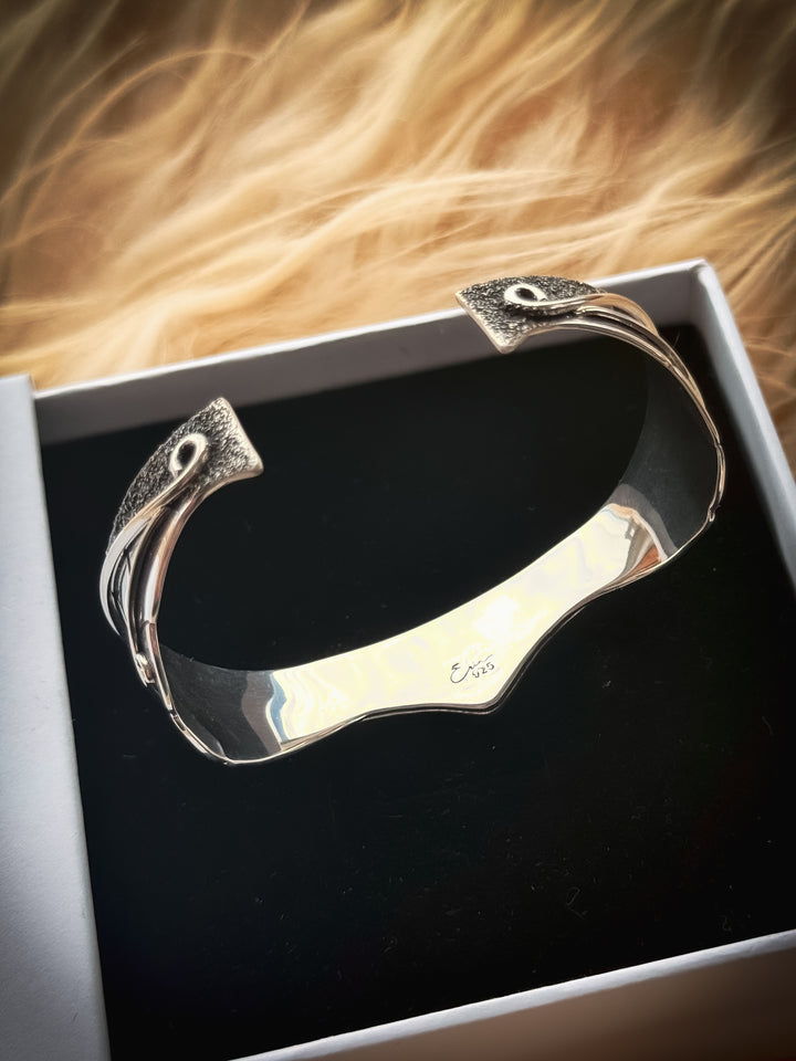 Valkyrie Cuff