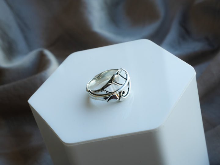 Fae Leaf Ring