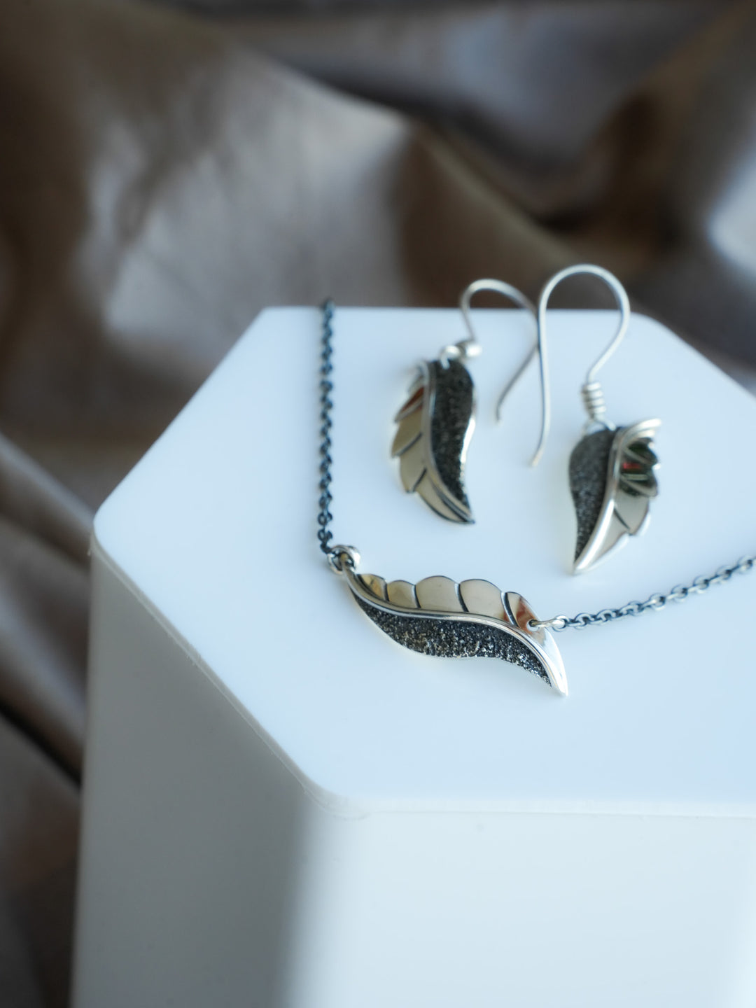 Rainkissed Berry Leaf Necklace