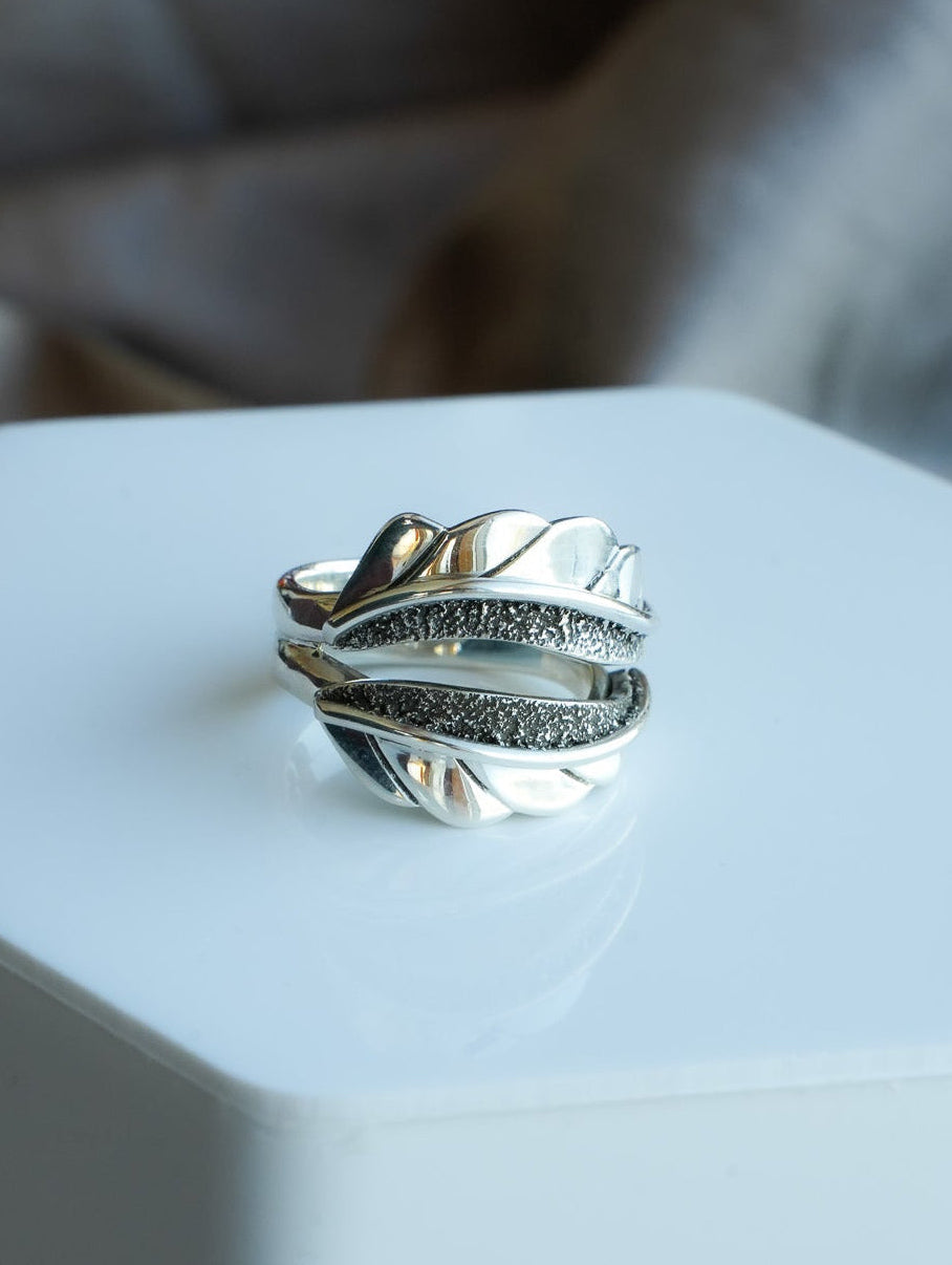 Whimsy Leaf Ring – Twisted Ginger Jewelry
