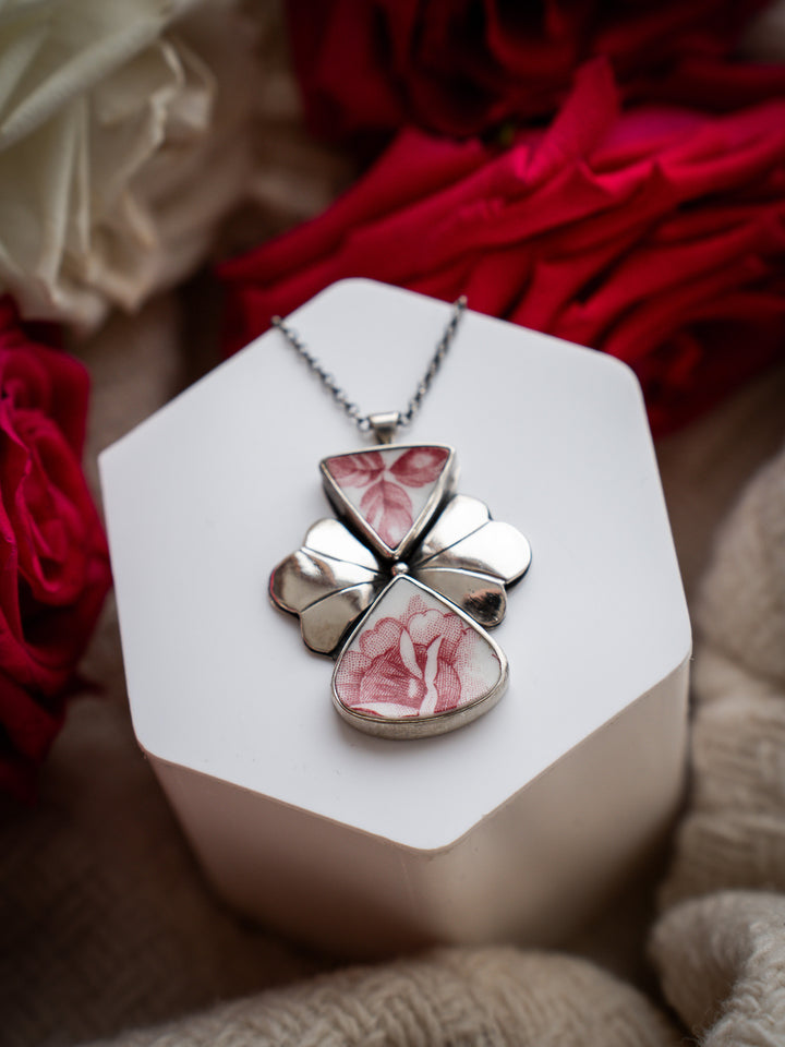 Vintage Ceramic Pendant - Ivy