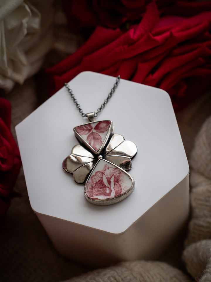 Vintage Ceramic Pendant - Ivy