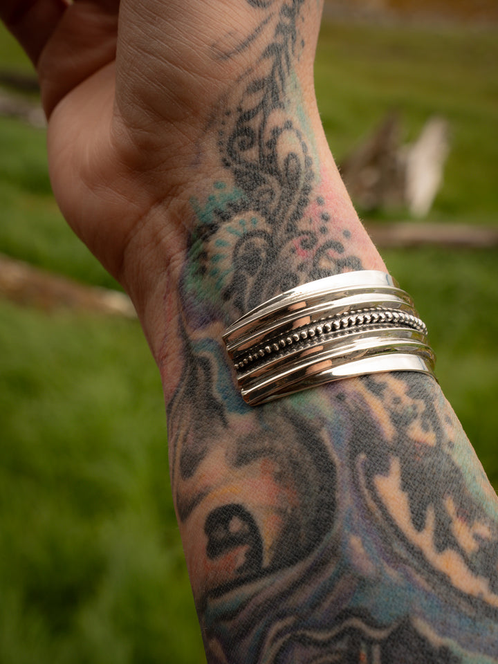 Aurora Cuff
