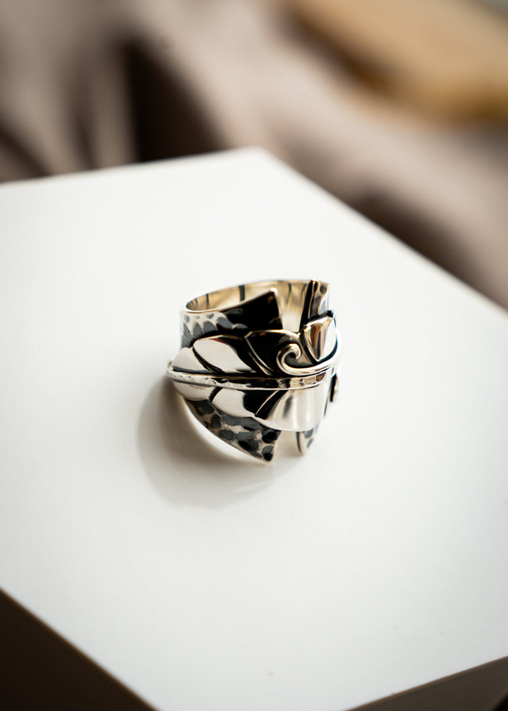 Bloomguard Ring
