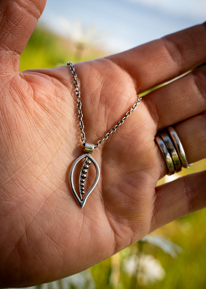 Echo | Sterling Silver Leaf Pendant | Mewali Meadows