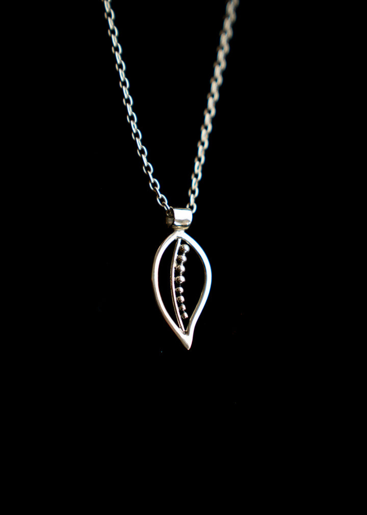 Echo | Sterling Silver Leaf Pendant | Mewali Meadows
