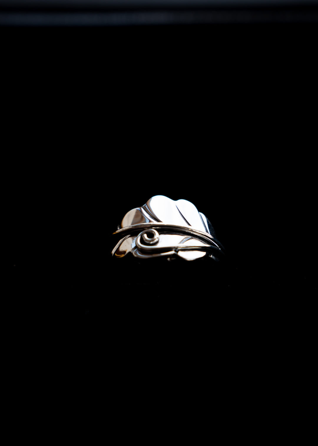Fae Leaf Ring