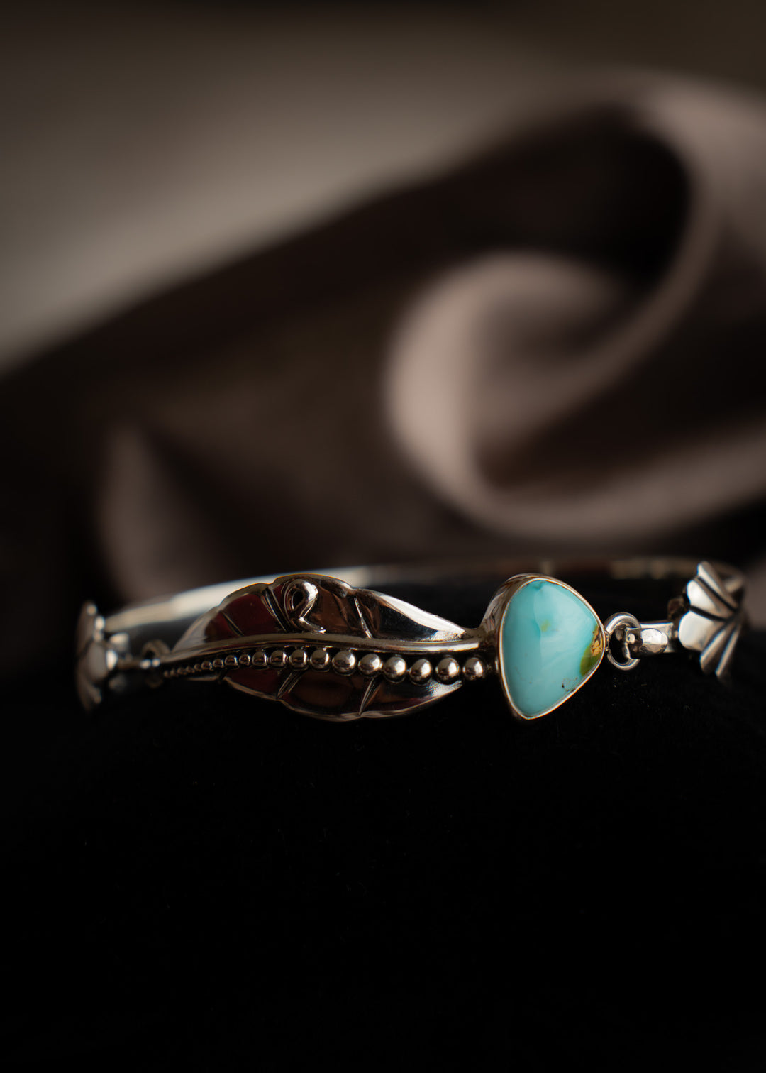 Fairy Leaf Latch Cuff - Large