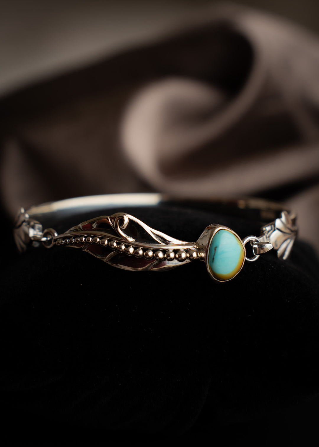 Fairy Leaf Latch Cuff - Large