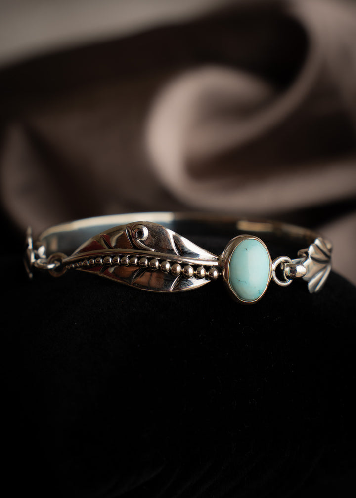 Fairy Leaf Latch Cuff - Medium