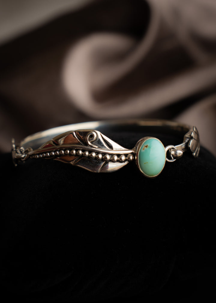Fairy Leaf Latch Cuff - Medium