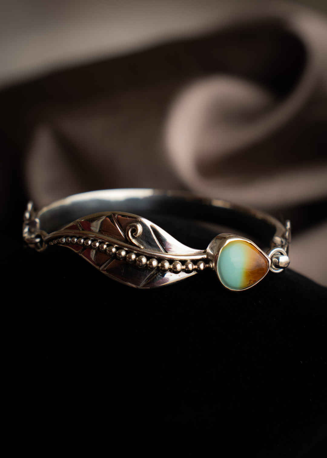 Fairy Leaf Latch Cuff - Small