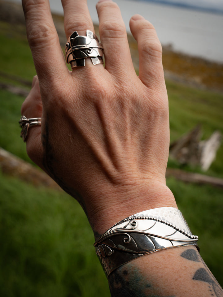 Bloomguard Ring