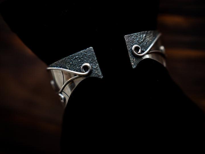Valkyrie Cuff with Labradorite