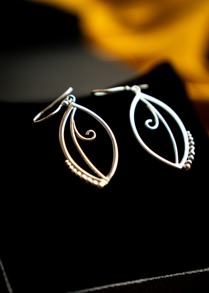 Sonnet | Sterling Silver Marquise Leaf Earrings | Mewali Meadows