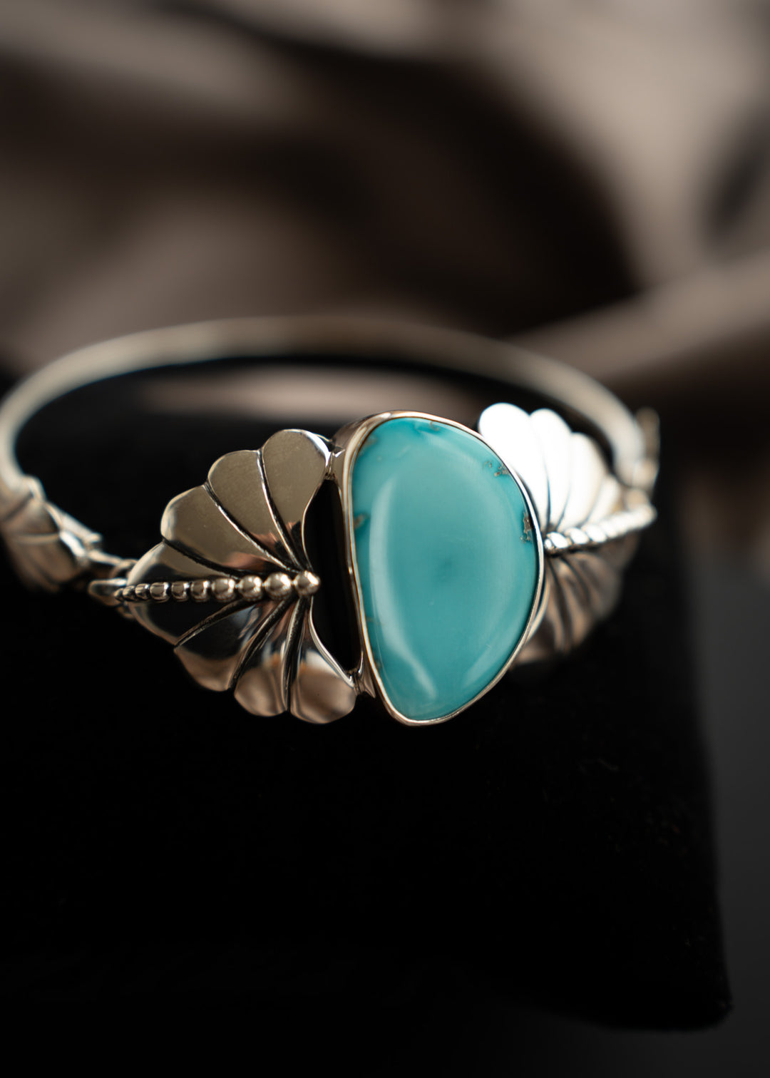 Stillwater Cuff - Large - Sleeping Beauty