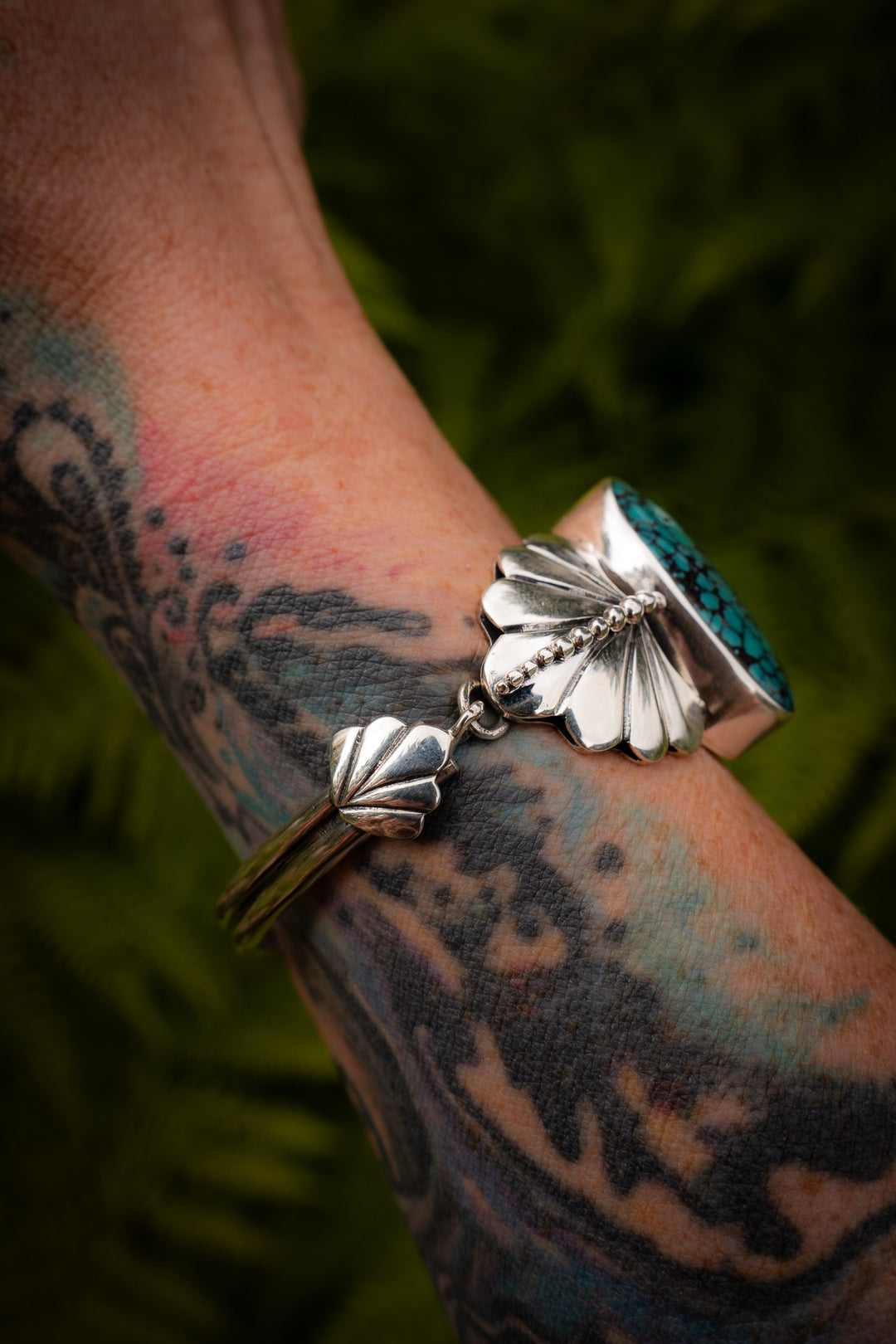 Stillwater Cuff - Medium - Cloud Mountain